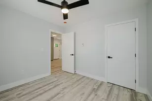 172 Nashua St, Fall River, MA 02721 - Photo 17