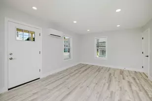 172 Nashua St, Fall River, MA 02721 - Photo 13