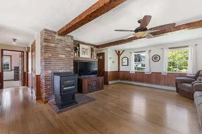 31 Dolan Road, Millbury, MA 01527 - Photo 7