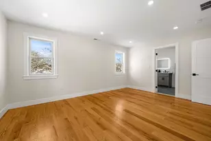 37 Neillian Way, Bedford, MA 01730 - Photo 11