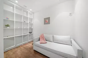 360 Newbury St, Boston, MA 02115 - Photo 23
