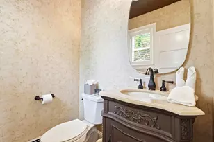 10 Wolcott Ave, Andover, MA 01810 - Photo 13