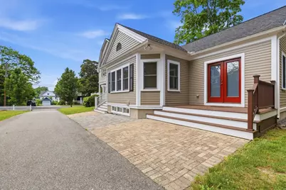 10 Wolcott Ave, Andover, MA 01810 - Photo 35