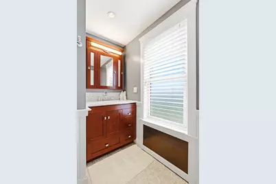 10 Wolcott Ave, Andover, MA 01810 - Photo 23