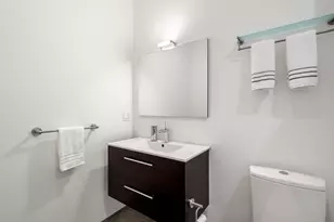 618 E 2nd St, Boston, MA 02127 - Photo 13
