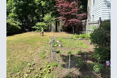 24 Bridge St, Montague, MA 01349 - Photo 21
