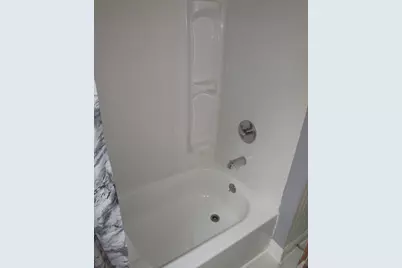 10 Bartlett St, South Hadley, MA 01075 - Photo 27