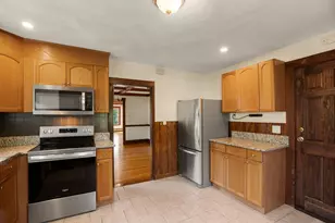 28 Churchhill Ave, Arlington, MA 02476 - Photo 17