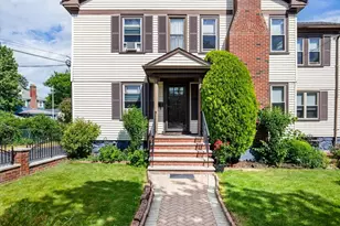 28 Churchhill Ave, Arlington, MA 02476 - Photo 3