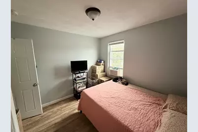 131-133 Ledge St #2R, Providence, RI 02904 - Photo 7
