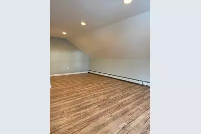 131-133 Ledge St #2R, Providence, RI 02904 - Photo 5
