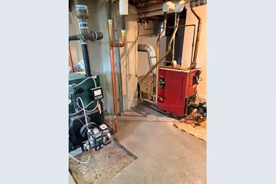 54 Casino Avenue, Chicopee, MA 01013 - Photo 15