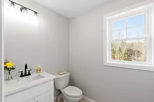 792 Massachusetts Ave, Lunenburg, MA 01462 - Photo 21