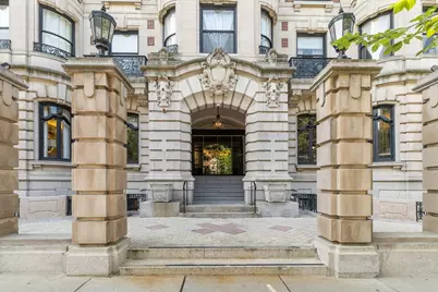 390 Commonweath Avenue #603, Boston, MA 02215 - Photo 1