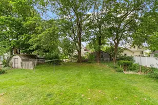 38 Carleton St, Whitman, MA 02382 - Photo 9