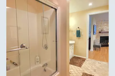84 W Union St, Ashland, MA 01721 - Photo 21