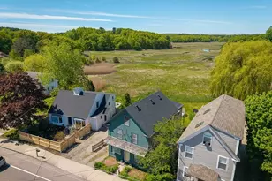 157 Main St, Essex, MA 01929 - Photo 3