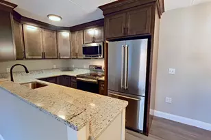 43 Burnham St, Belmont, MA 02478 - Photo 3