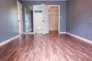 4975 Washington St, Boston, MA 02132 - Photo 11