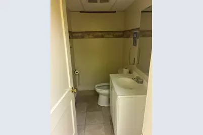 100 Worcester Rd, Charlton, MA 01507 - Photo 5