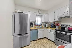 13 Waverly St, Taunton, MA 02780 - Photo 19
