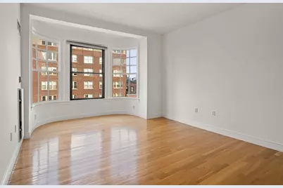 4 Charlesgate East #603, Boston, MA 02215 - Photo 3