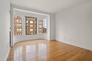 4 Charlesgate E, Boston, MA 02215 - Photo 3
