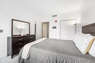 9 Medford St, Somerville, MA 02143 - Photo 17