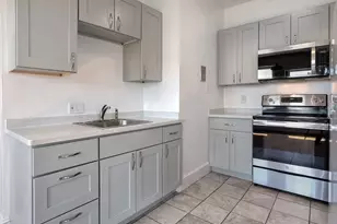 56 Peabody St, Salem, MA 01970 - Photo 7