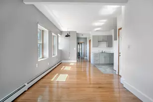 56 Peabody St, Salem, MA 01970 - Photo 11