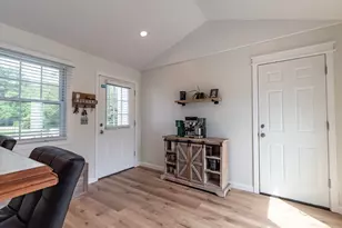 67 Cherry Hill Dr, Seekonk, MA 02771 - Photo 9