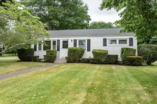 67 Cherry Hill Dr, Seekonk, MA 02771 - Photo 3