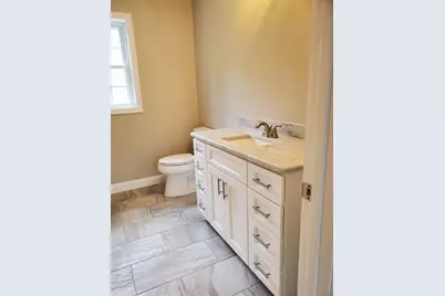 14 Kettle Hill Rd, Uxbridge, MA 01569 - Photo 13