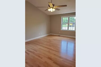 14 Kettle Hill Rd, Uxbridge, MA 01569 - Photo 9