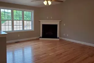 14 Kettle Hl Rd, Uxbridge, MA 01569 - Photo 7