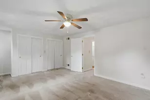 327 Wellman Ave, Chelmsford, MA 01863 - Photo 19