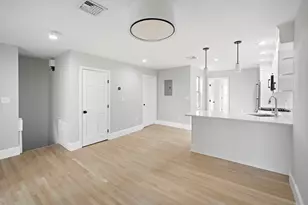 64 Trenton St, Boston, MA 02128 - Photo 7