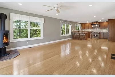 64 Lake Shore Dr South, Westford, MA 01886 - Photo 7