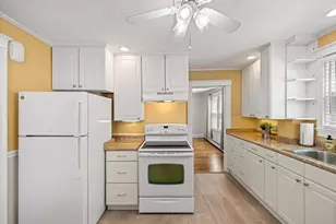4 Clark St, Swampscott, MA 01907 - Photo 9