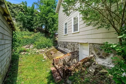 4 Clark St., Swampscott, MA 01907 - Photo 17