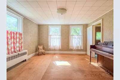 174 Main Street, Northfield, MA 01360 - Photo 15
