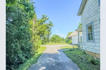 174 Main Street, Northfield, MA 01360 - Photo 5
