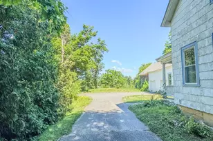 174 Main St, Northfield, MA 01360 - Photo 5