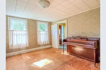 174 Main Street, Northfield, MA 01360 - Photo 17