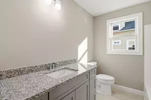 477 Washington St, Haverhill, MA 01832 - Photo 9