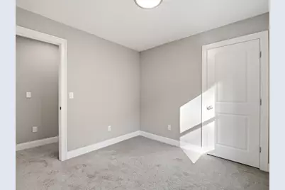 477 Washington Street #477, Haverhill, MA 01832 - Photo 11