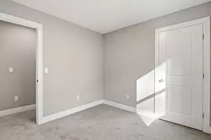 479 Washington St, Haverhill, MA 01832 - Photo 11