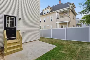 479 Washington St, Haverhill, MA 01832 - Photo 23