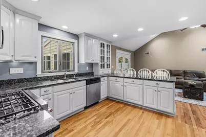 25 Pamden Ln, Seekonk, MA 02771 - Photo 3