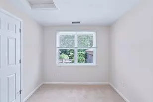 4 Wildflower Ln, Yarmouth, MA 02675 - Photo 19